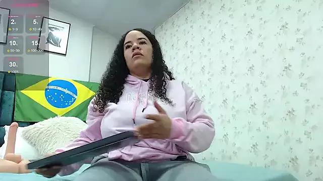 La_Crespa_x on StripChat