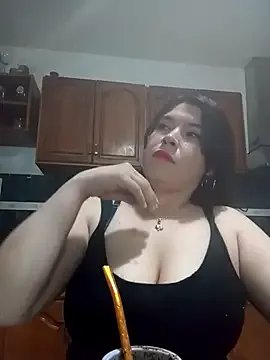 Freechat Labellasex on StripChat