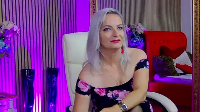 Freechat LadyTouch on StripChat