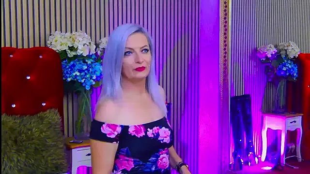 Freechat LadyTouch on StripChat