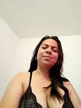 Freechat latina_dream on StripChat