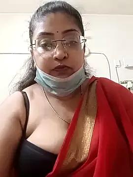 Freechat LAVERNIYA_ on StripChat