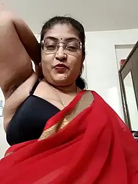 Freechat LAVERNIYA_ on StripChat