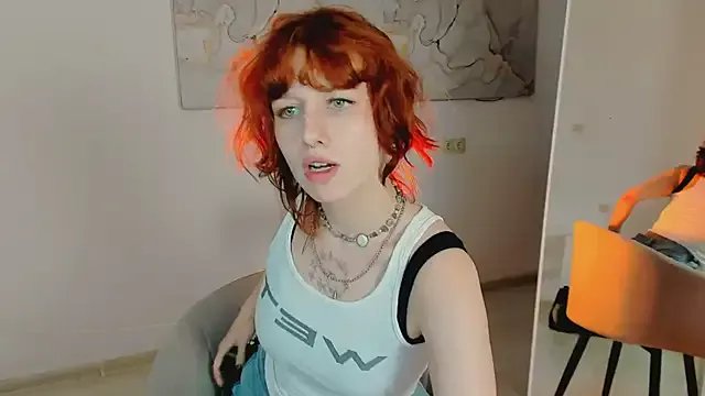 Freechat LeelooYolo on StripChat