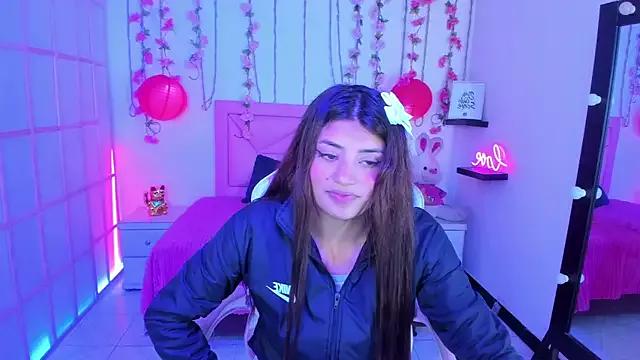 Lia_Keen on StripChat 