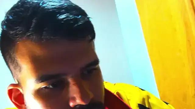 Liam_borges on StripChat 