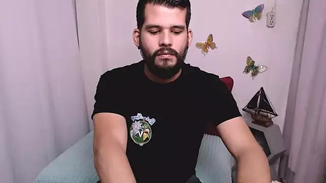 Liam_borges on StripChat 