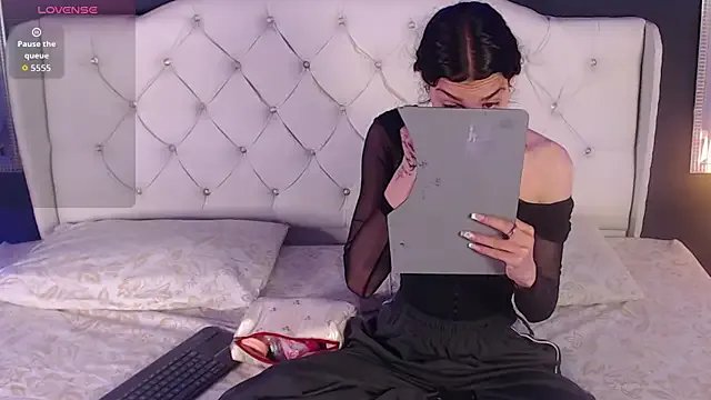 Freechat LiaVillalobos on StripChat