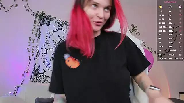 Freechat Liberty__ on StripChat