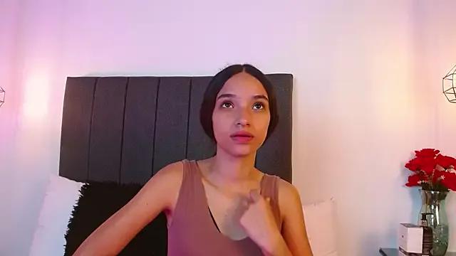 Lilith_Nocturne on StripChat