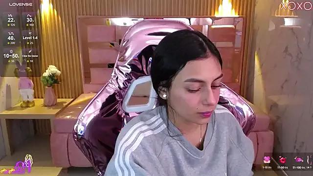 lilith_petit_sub on StripChat 
