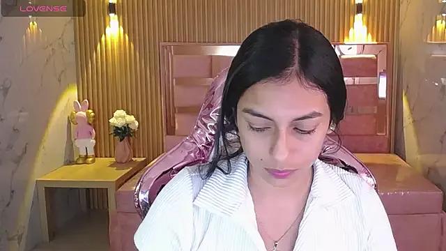 lilith_petit_sub on StripChat 