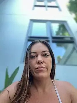 Freechat LilliThelo on StripChat