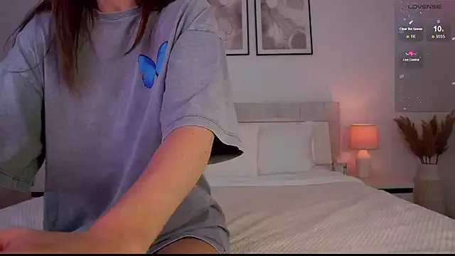 Freechat LilyRoselyn on StripChat