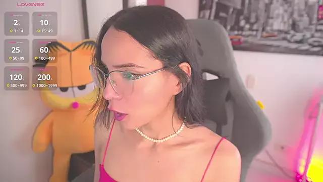 little-eli on StripChat 