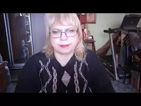 LOLA8888 on StripChat 