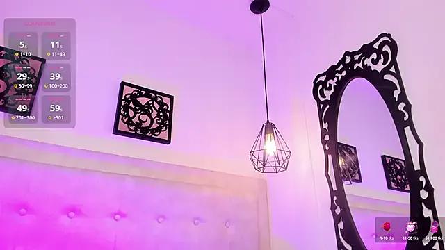Lola_Blondie on StripChat 