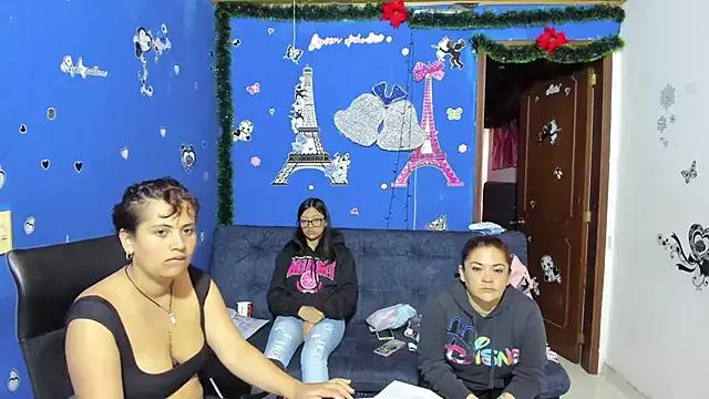 Luna_Star_Sl on StripChat 