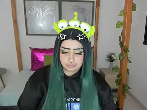 lussyevans24 on StripChat 