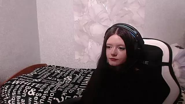 MagieMiller on StripChat 
