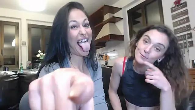 Masha_Real_84 on StripChat