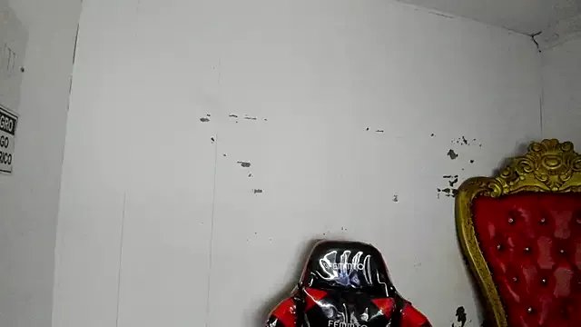 Freechat MatureHorny_70 on StripChat