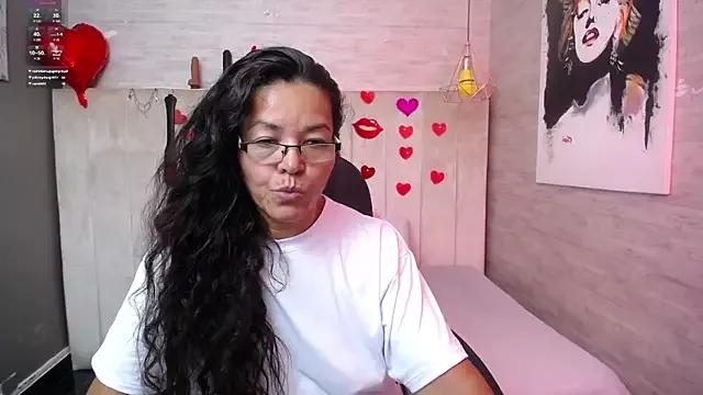 MaturePure on StripChat 
