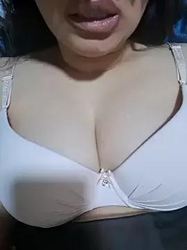 mayaarabian on StripChat