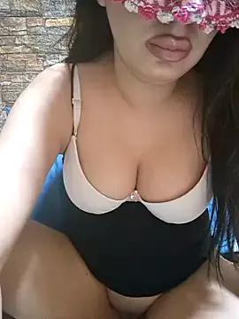 mayaarabian on StripChat