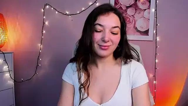 Meagn_Extasy on StripChat 