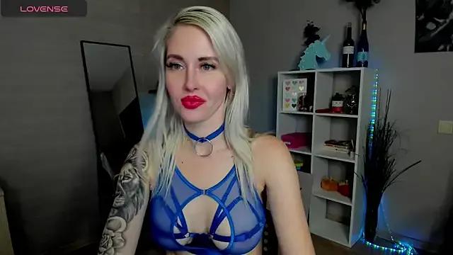 Mermaid_N on StripChat 
