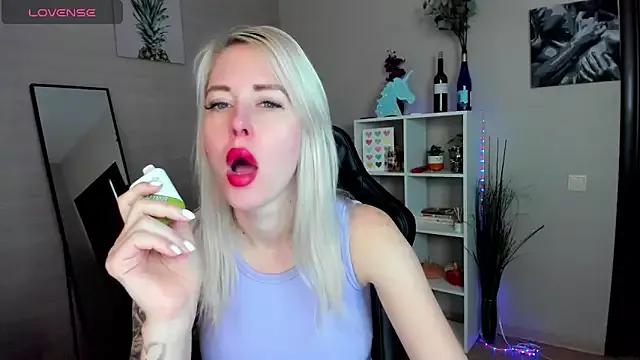 Mermaid_N on StripChat 