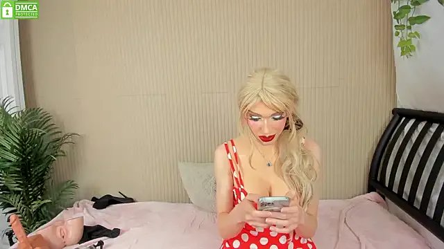 Mia_Miss_Sensual — CUM at goal muah