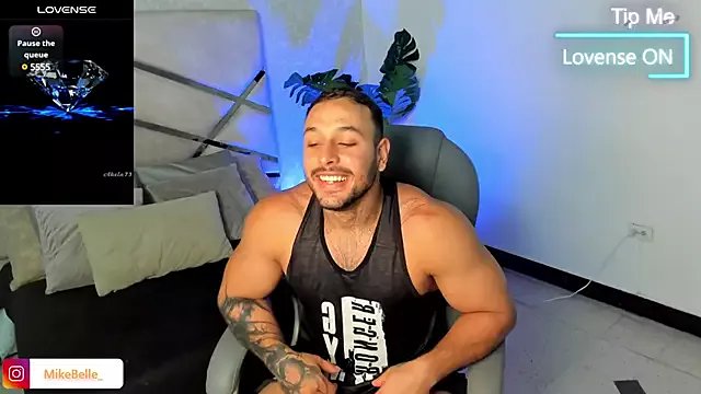 Freechat mike_belle on StripChat