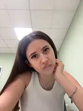 milaleoneli on StripChat 