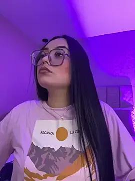 miss_elissa11 on StripChat 