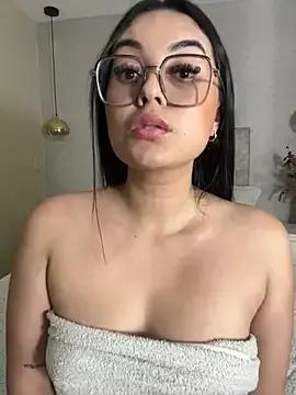 miss_elissa11 on StripChat 