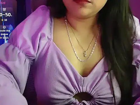 Freechat Mitikaa on StripChat