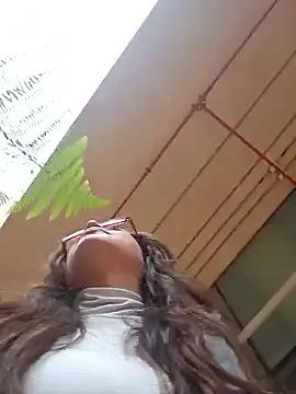 mmm-Virginia on StripChat