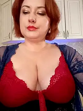 mom4you on StripChat 