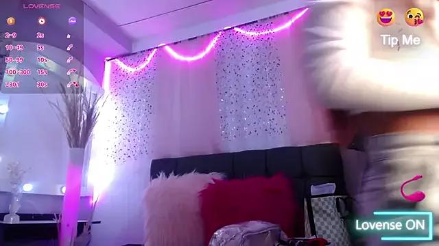 Natalia_Prada on StripChat