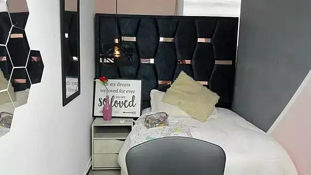 Natasha_rose__ on StripChat 