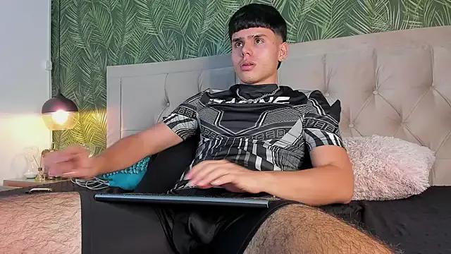 Nathaniel_Park on StripChat 