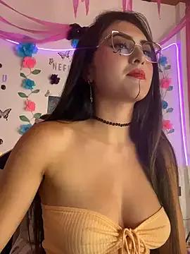 NeferKittyy on StripChat 