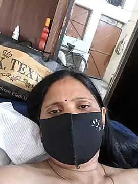 Neha8923 on StripChat 