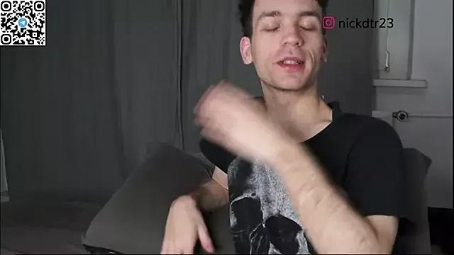 nickdtr on StripChat 