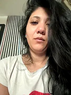 Freechat PrincessYYara on StripChat