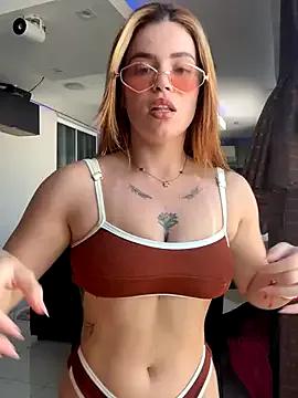 Rafaellaz on StripChat