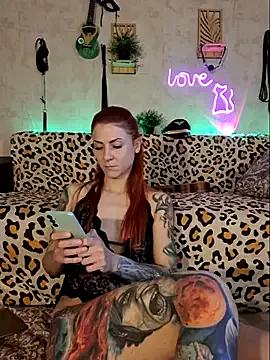 Red_Hurricane on StripChat 
