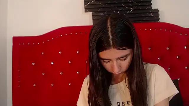 renata_allen on StripChat 